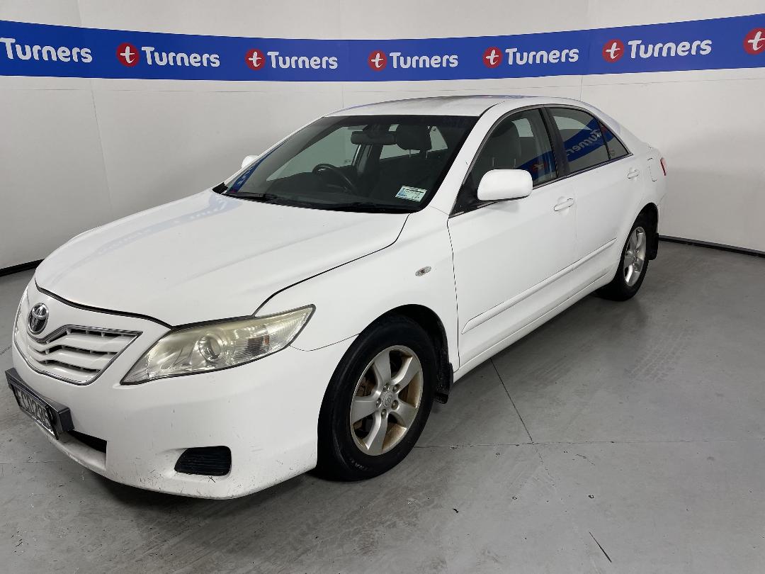 Photo '4' of Toyota Camry Photo '4' of Toyota Camry