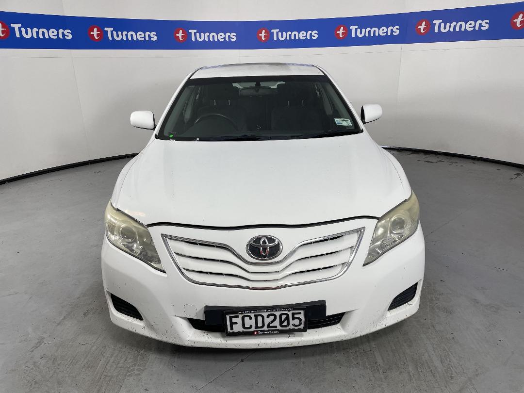 Photo '2' of Toyota Camry Photo '2' of Toyota Camry