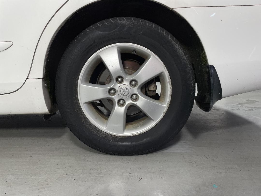 Photo '11' of Toyota Camry Photo '11' of Toyota Camry