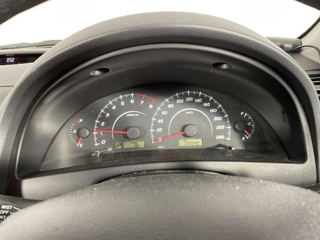 Photo '21' of Toyota Camry Photo '21' of Toyota Camry