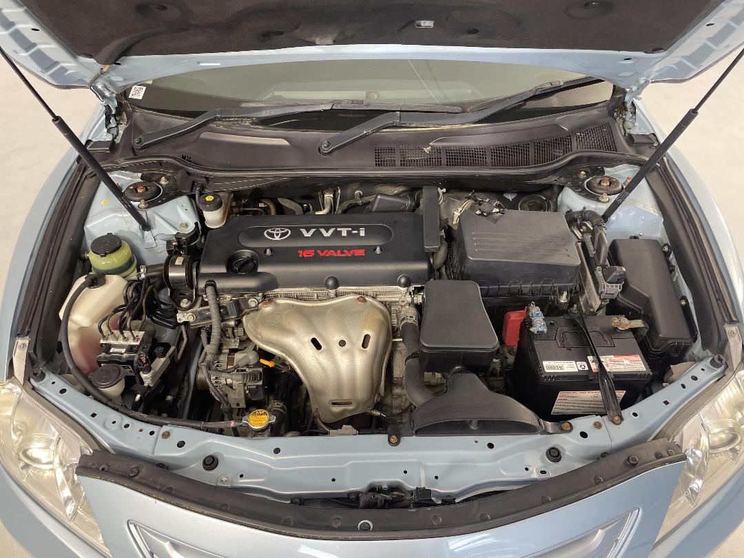 Photo '13' of Toyota Camry Photo '13' of Toyota Camry