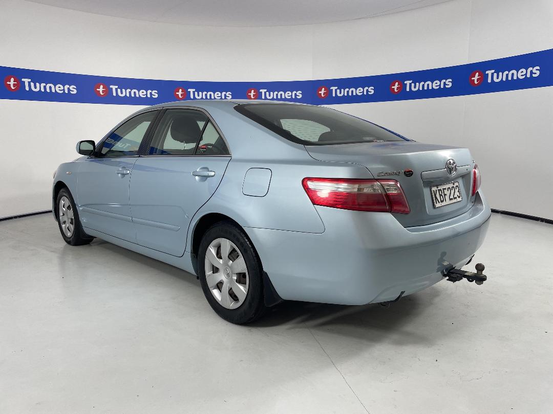 Photo '5' of Toyota Camry Photo '5' of Toyota Camry