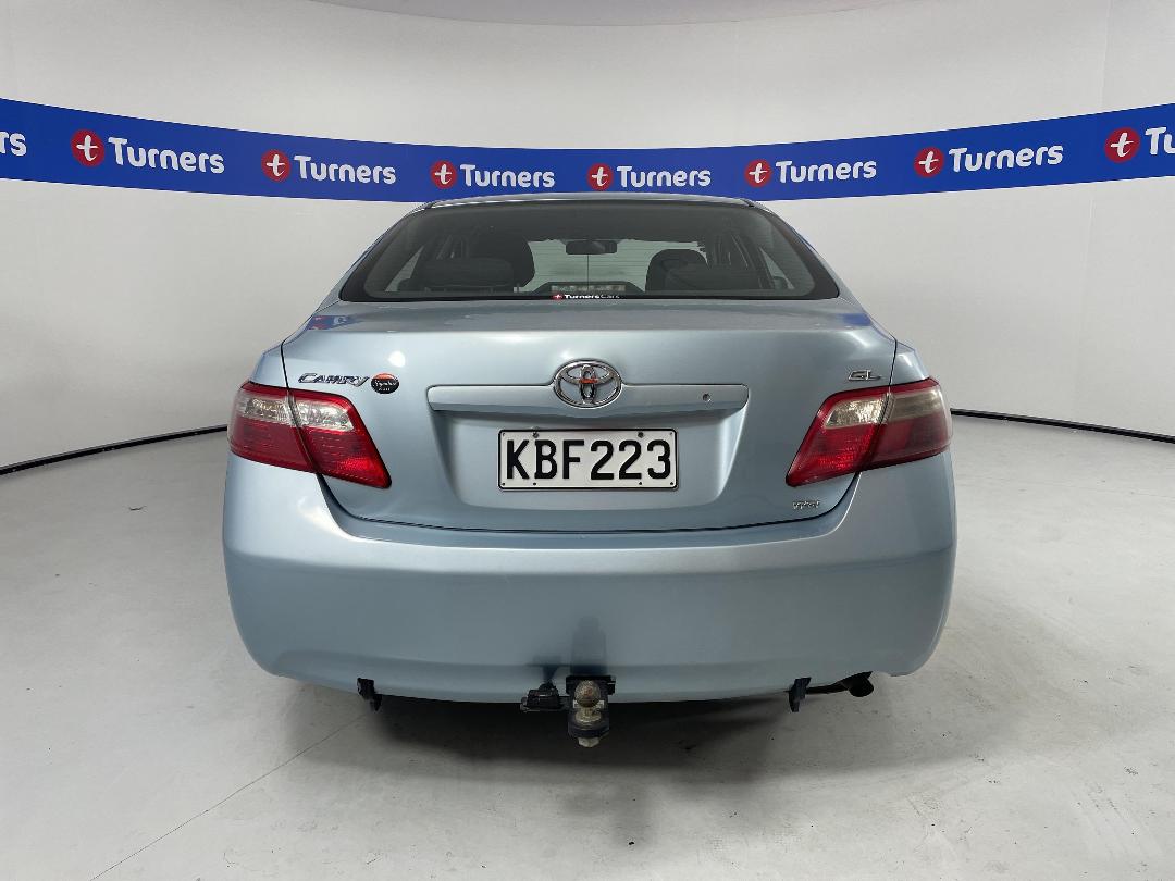 Photo '6' of Toyota Camry Photo '6' of Toyota Camry