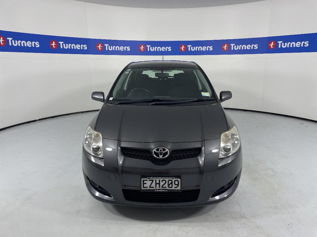 Photo '2' of Toyota Corolla