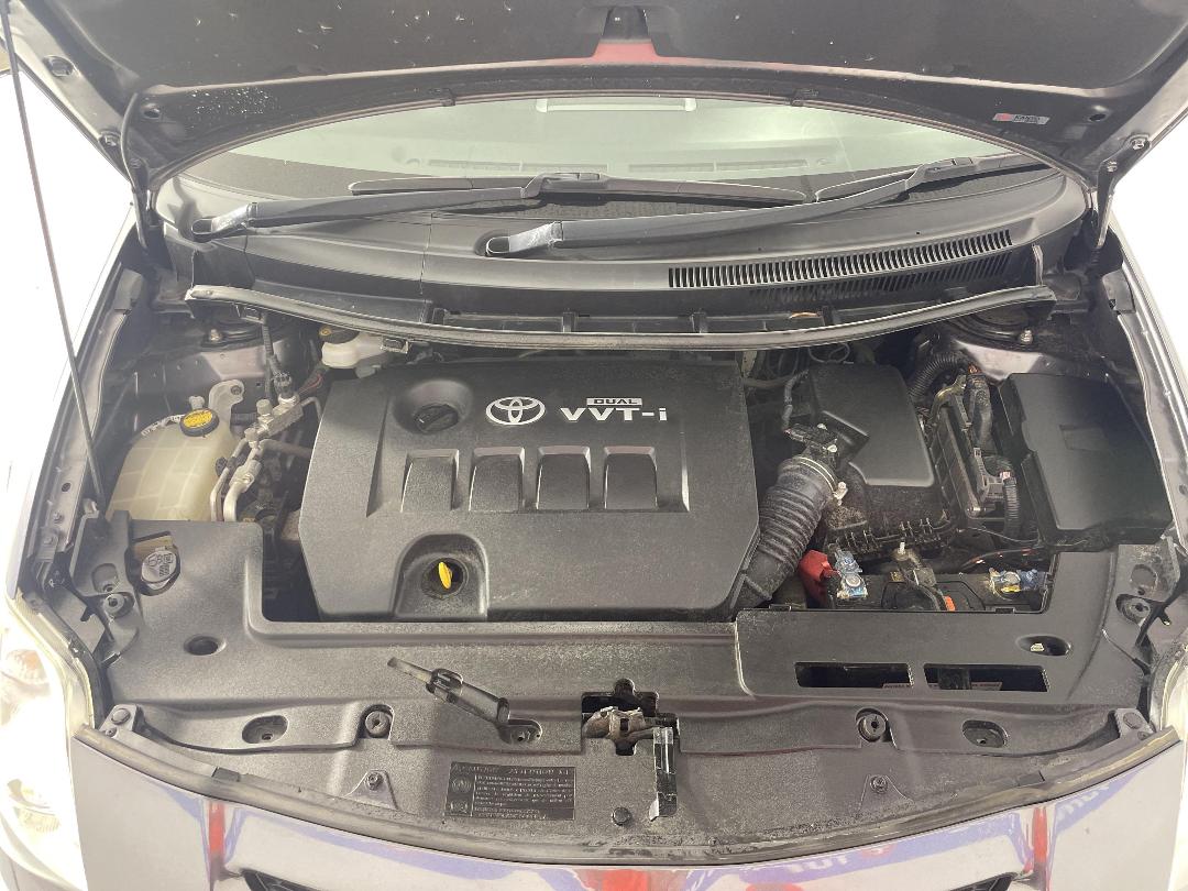 Photo '13' of Toyota Corolla