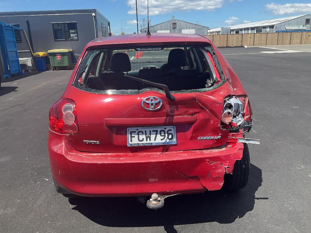 Photo '4' of Toyota Corolla GX Photo '4' of Toyota Corolla GX