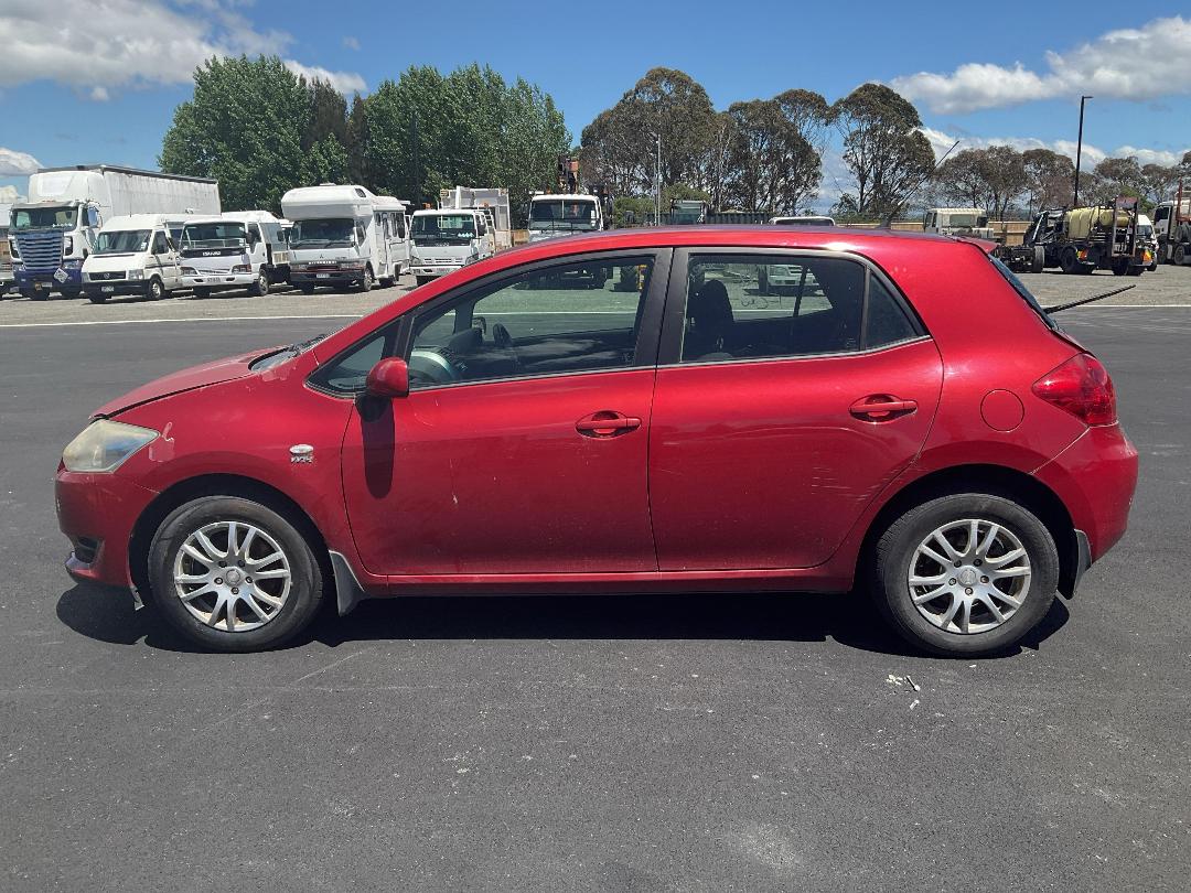 Photo '6' of Toyota Corolla GX Photo '6' of Toyota Corolla GX