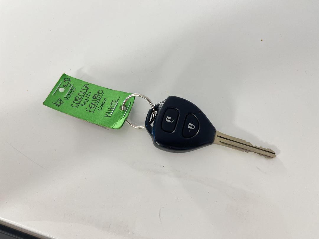 Photo '22' of Toyota Corolla