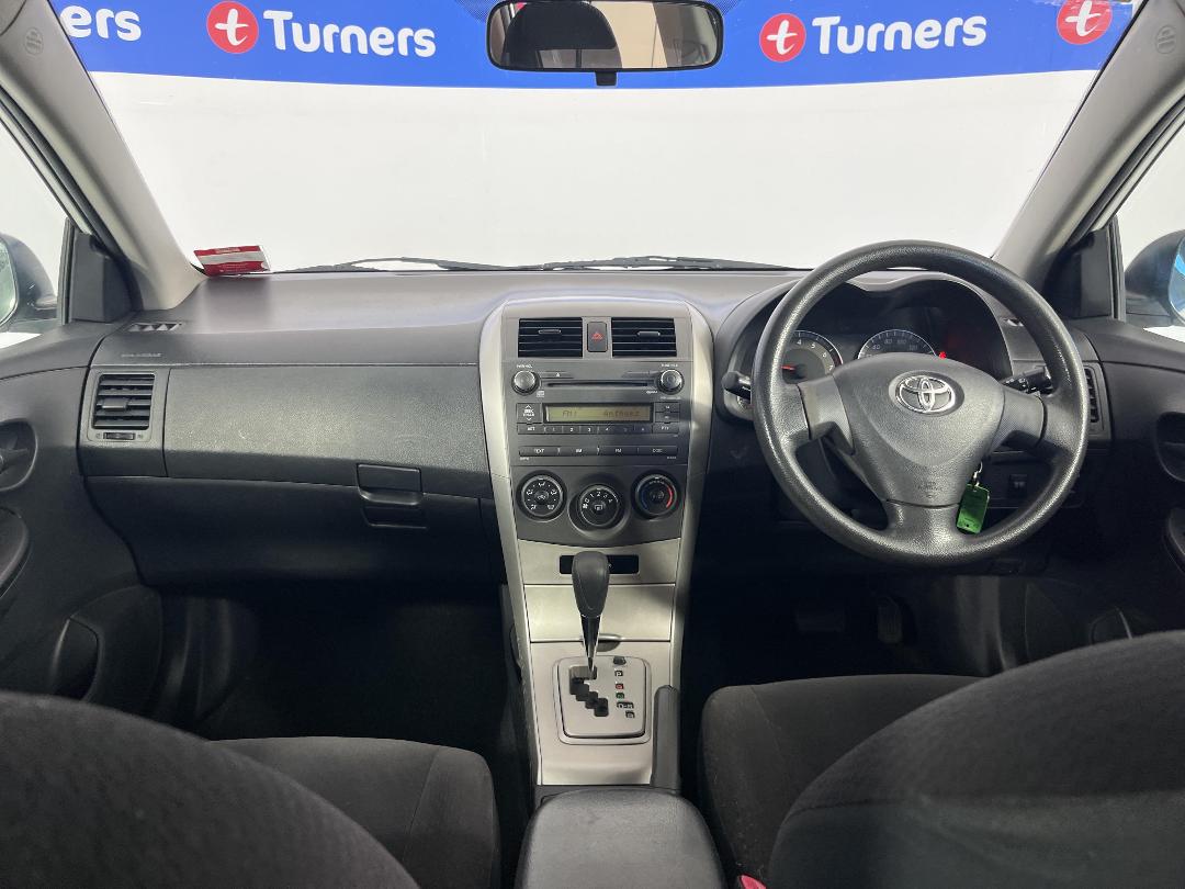 Photo '17' of Toyota Corolla