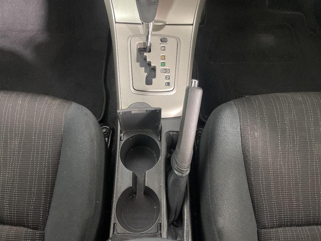 Photo '18' of Toyota Corolla Photo '18' of Toyota Corolla