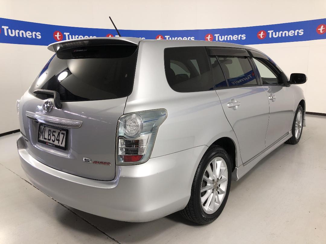 Photo '7' of Toyota Corolla Photo '7' of Toyota Corolla