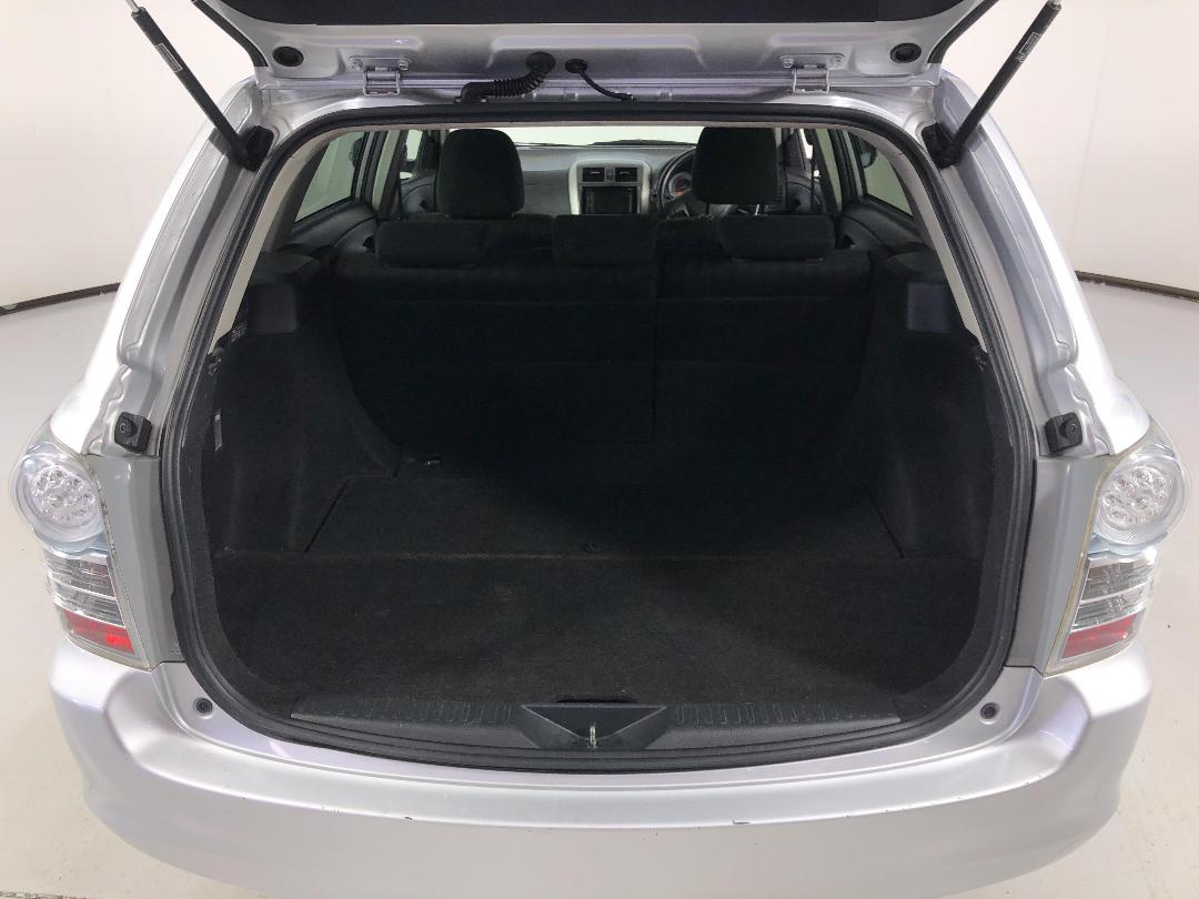 Photo '14' of Toyota Corolla Photo '14' of Toyota Corolla