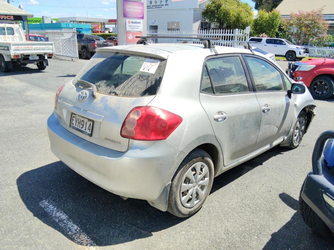 Photo '3' of Toyota Corolla GX