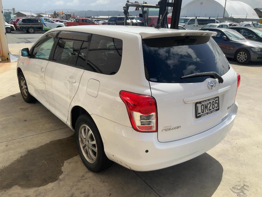 Photo '4' of Toyota Corolla Fielder