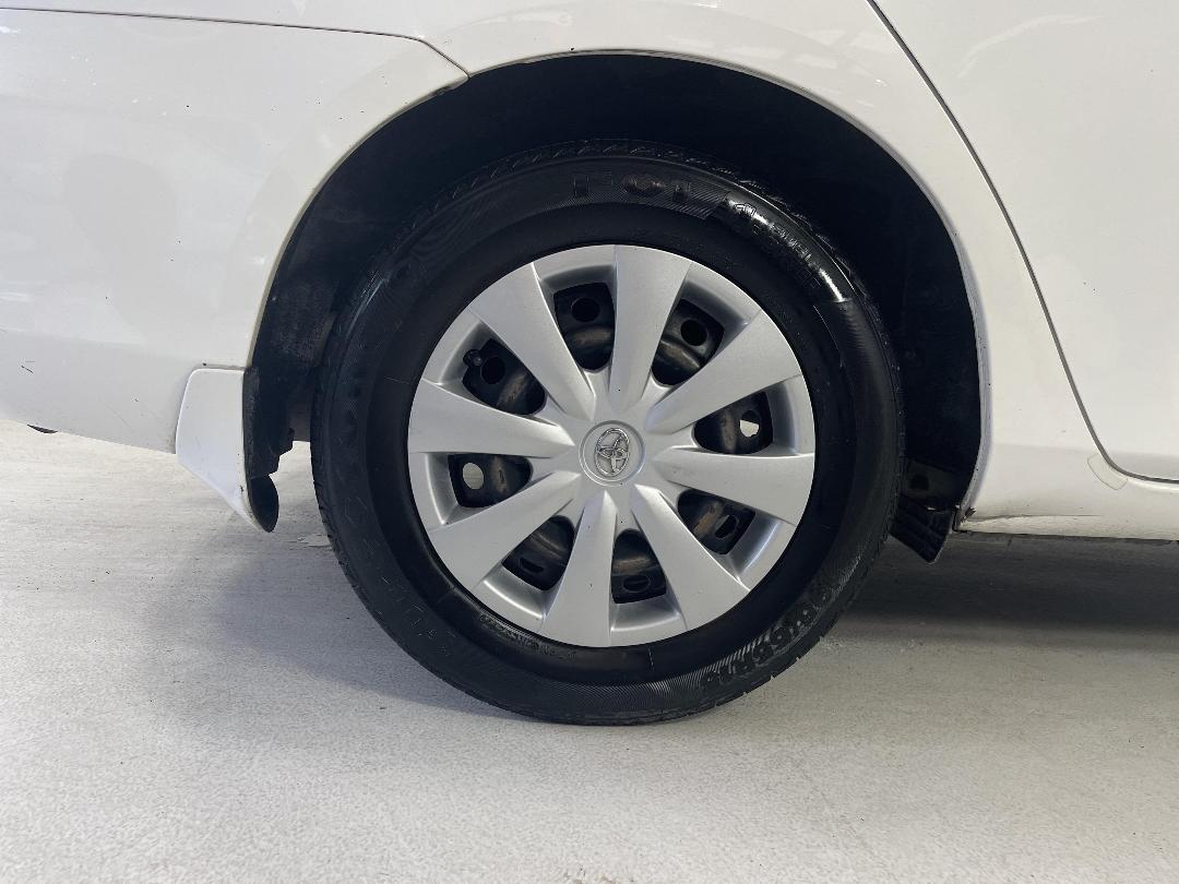 Photo '12' of Toyota Corolla