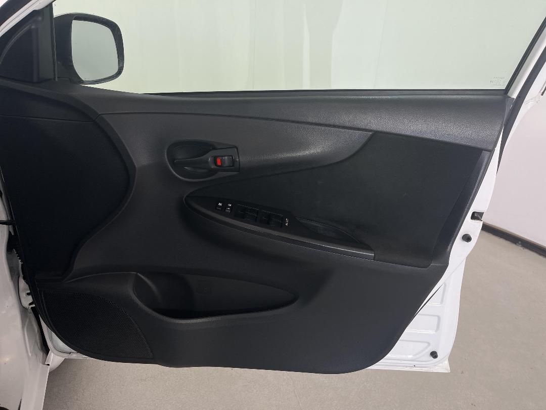 Photo '15' of Toyota Corolla