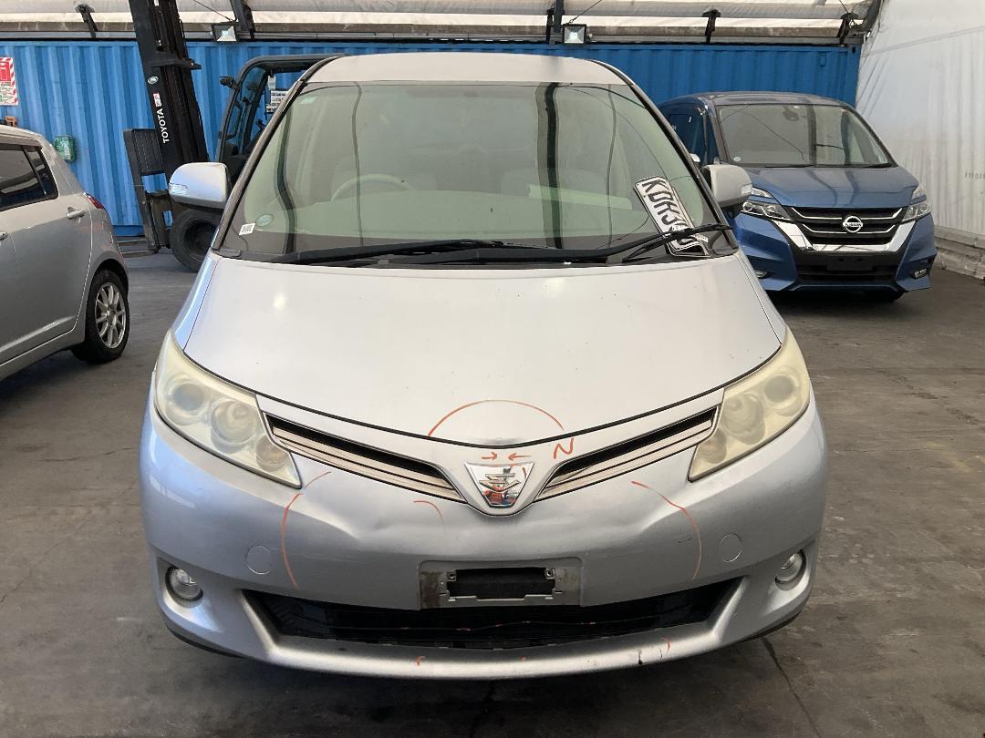 Photo '6' of Toyota Estima Photo '6' of Toyota Estima