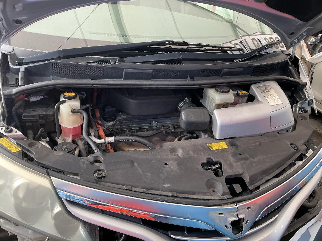 Photo '37' of Toyota Estima Hybrid Photo '37' of Toyota Estima Hybrid