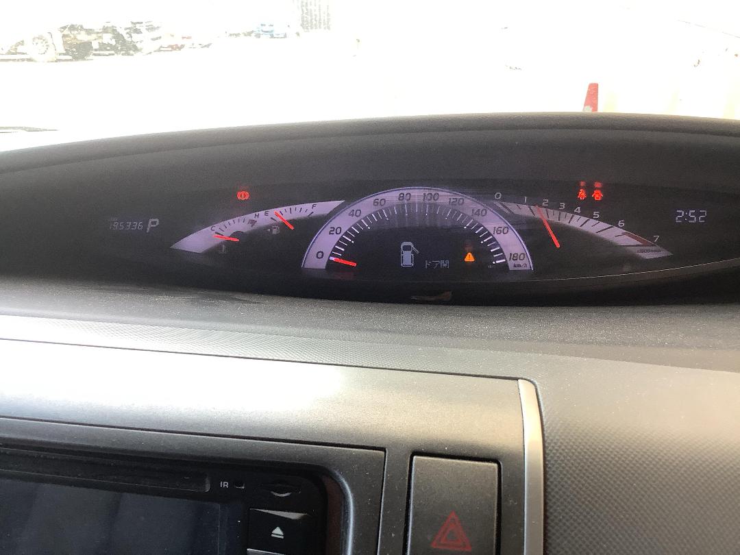 Photo '15' of Toyota Estima Photo '15' of Toyota Estima