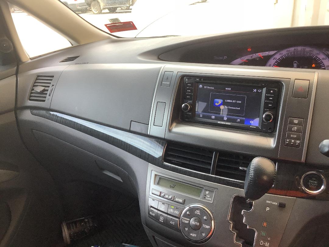 Photo '17' of Toyota Estima Photo '17' of Toyota Estima