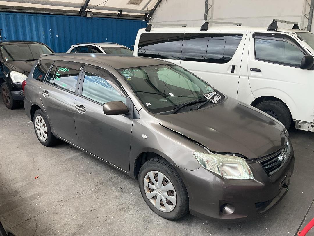 Photo '2' of Toyota Fielder X G Edition