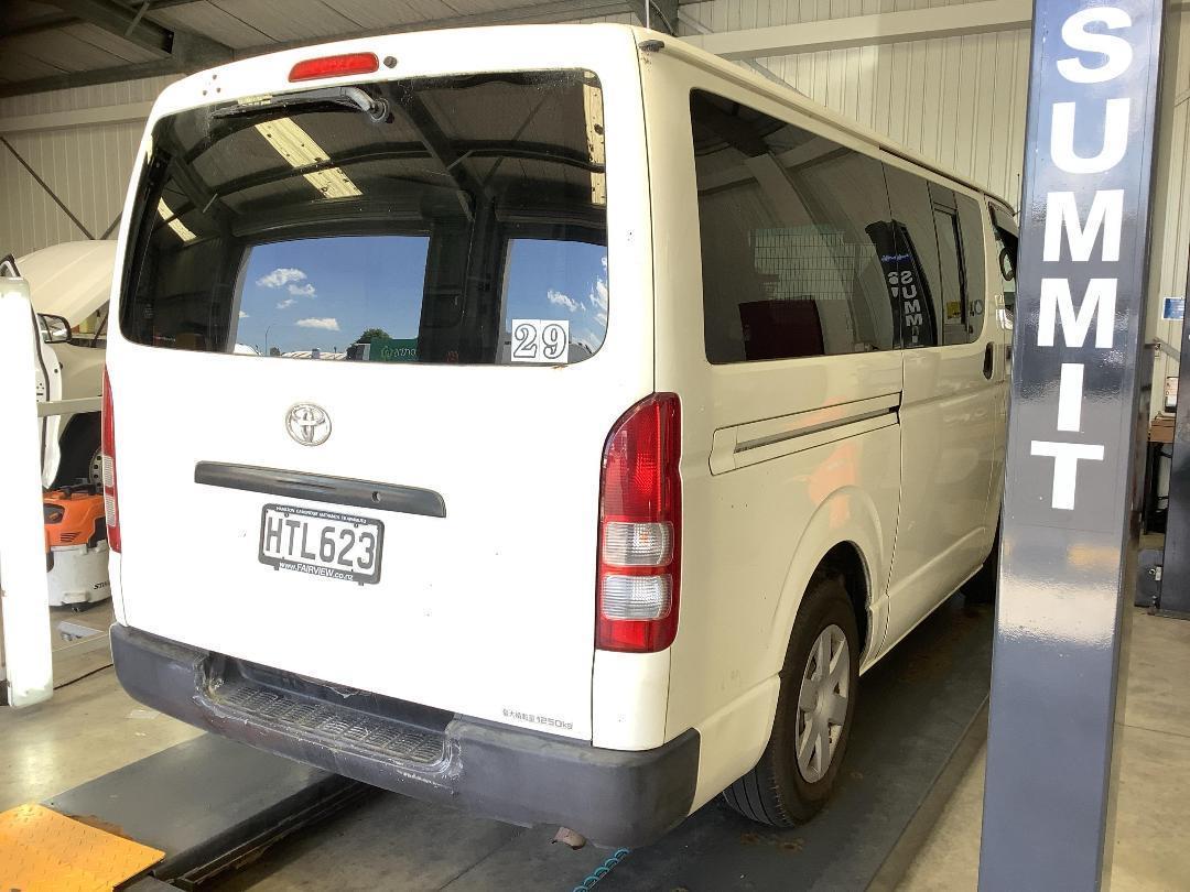 Photo '3' of Toyota Hiace