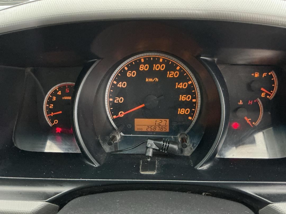 Photo '19' of Toyota Hiace