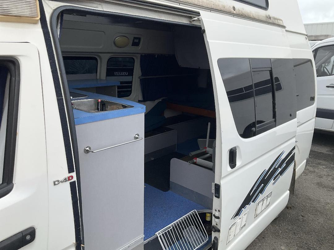 Photo '19' of Toyota Hiace 3.0DT ZX 4A 3 SEAT Van