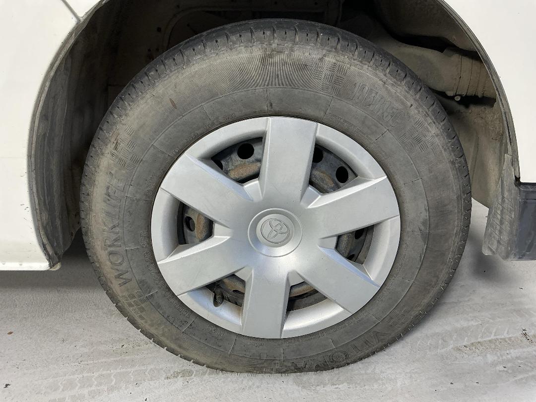 Photo '9' of Toyota Hiace Photo '9' of Toyota Hiace