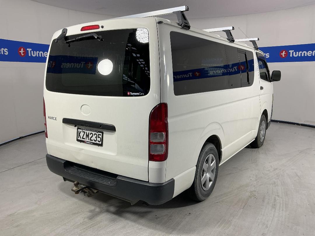 Photo '7' of Toyota Hiace Photo '7' of Toyota Hiace