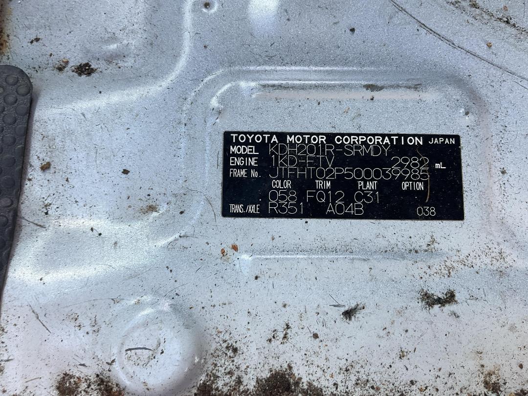 Photo '8' of Toyota Hiace T ZL