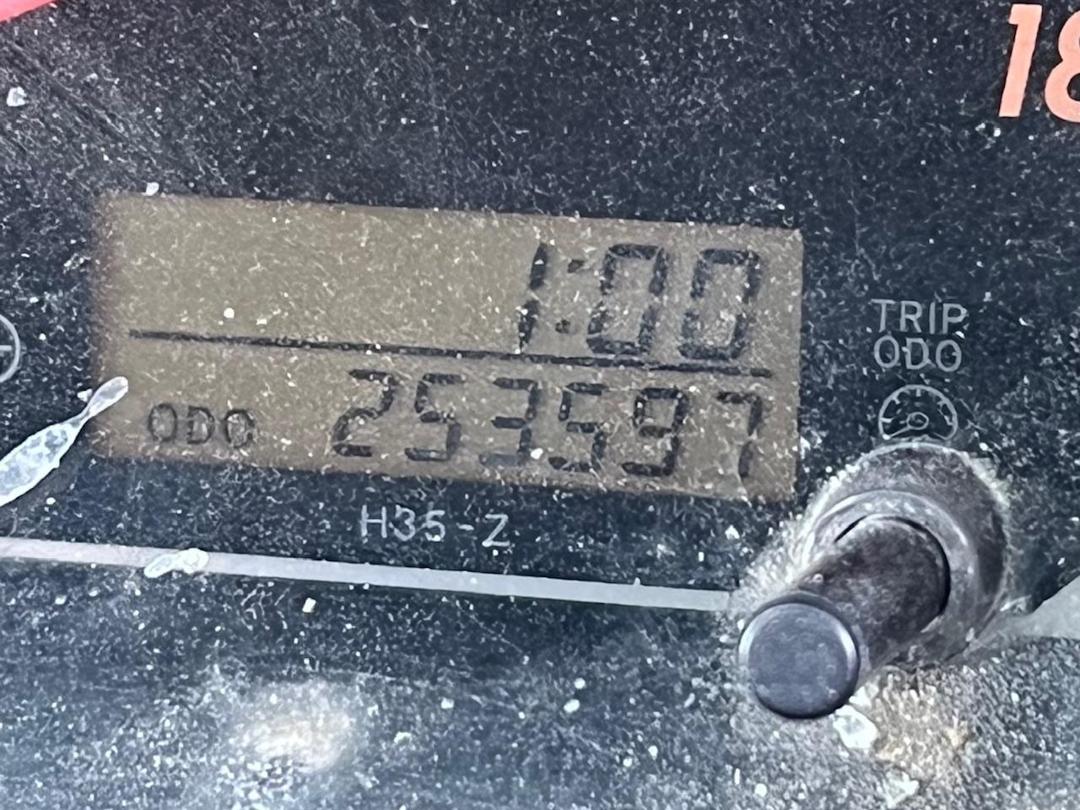 Photo '8' of Toyota Hiace Photo '8' of Toyota Hiace