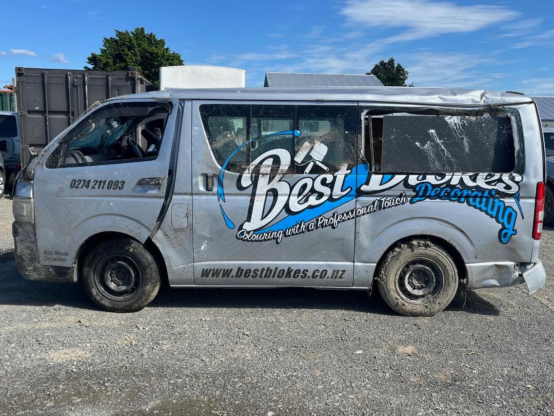 Photo '3' of Toyota Hiace Photo '3' of Toyota Hiace