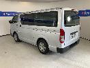 Thumbnail '5' of Toyota Hiace