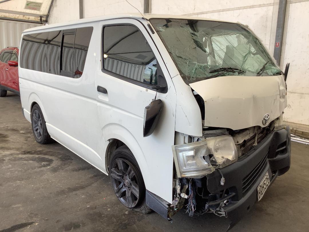 Photo '4' of Toyota Hiace