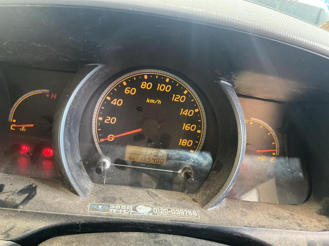 Photo '4' of Toyota Hiace