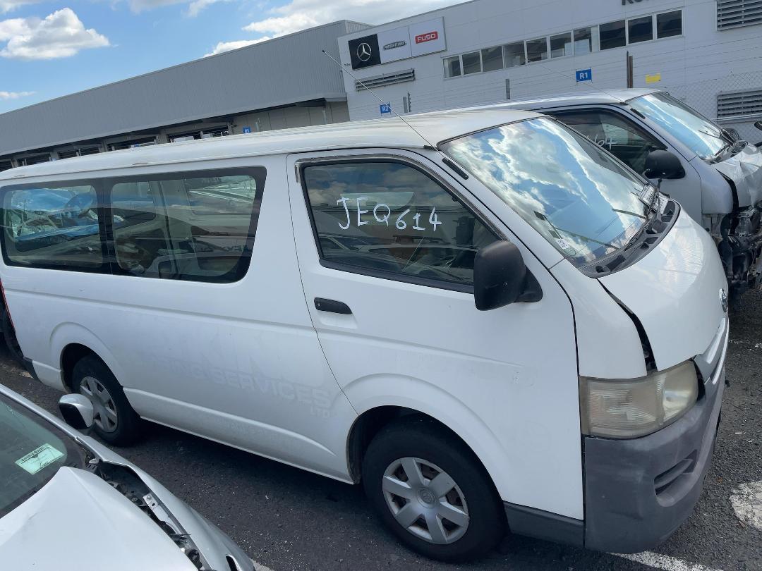 Photo '11' of Toyota Hiace