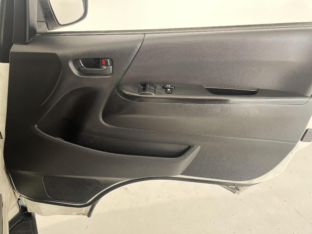 Photo '15' of Toyota Hiace