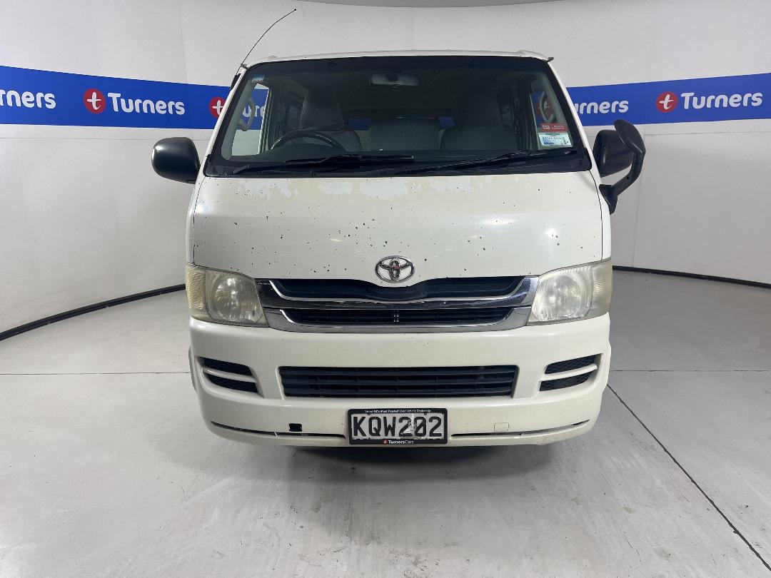 Photo '2' of Toyota Hiace Photo '2' of Toyota Hiace