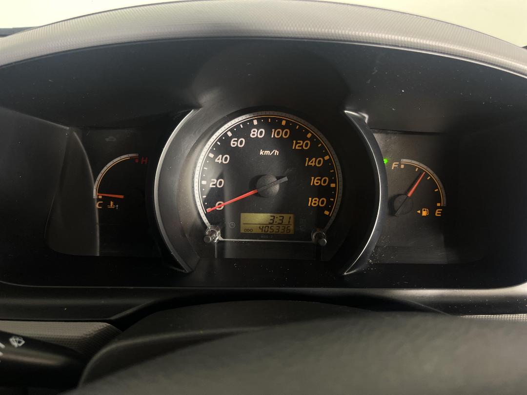 Photo '20' of Toyota Hiace Photo '20' of Toyota Hiace