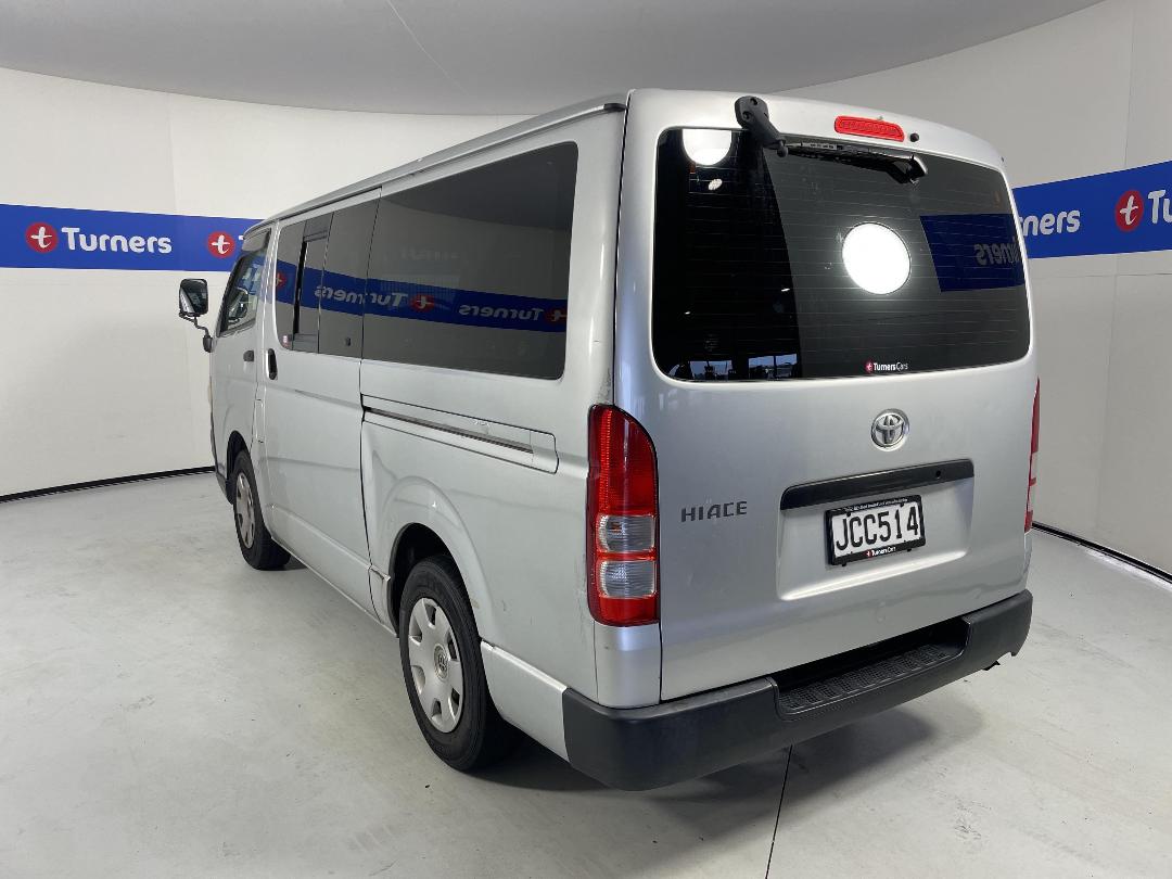 Photo '5' of Toyota Hiace