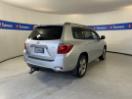 Thumbnail '7' of Toyota Highlander Thumbnail '7' of Toyota Highlander
