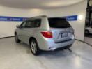 Thumbnail '5' of Toyota Highlander Thumbnail '5' of Toyota Highlander
