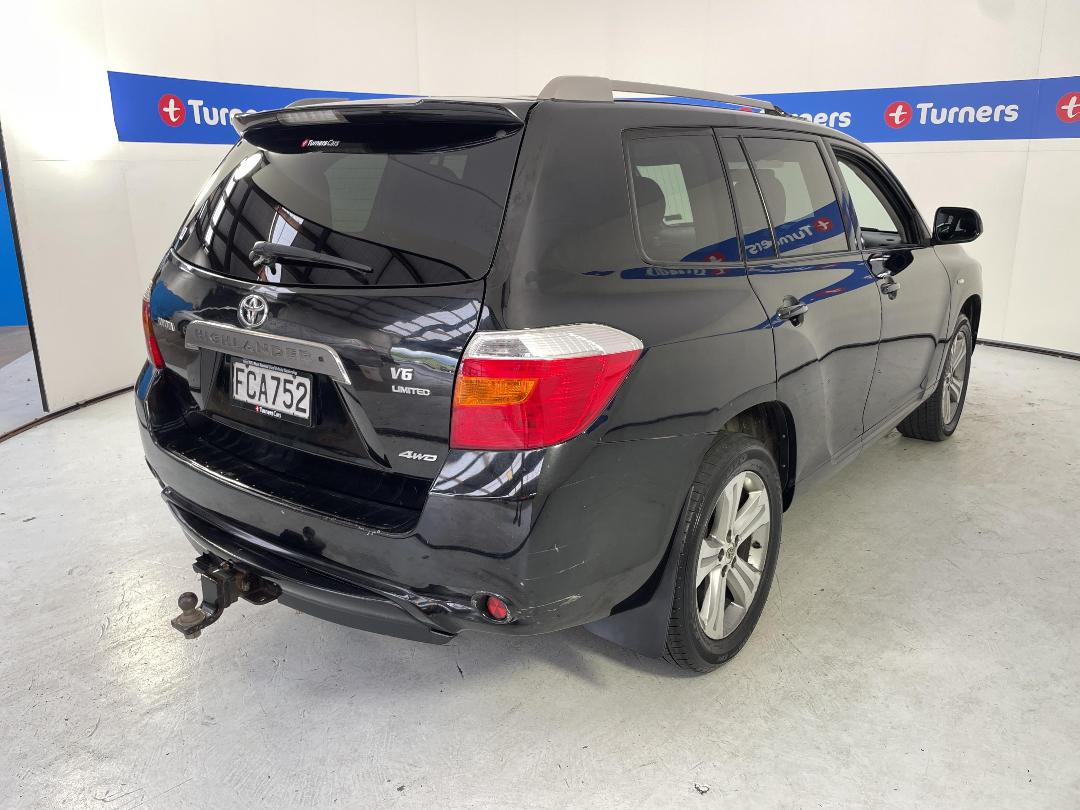 Photo '7' of Toyota Highlander