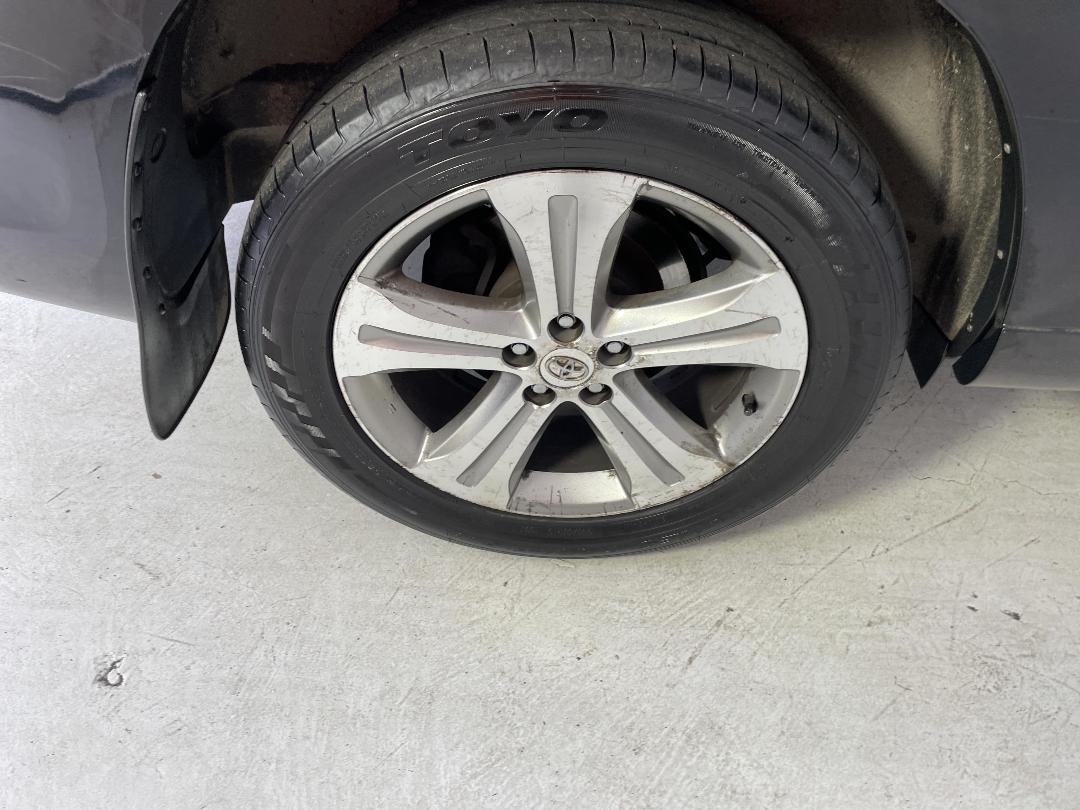 Photo '12' of Toyota Highlander