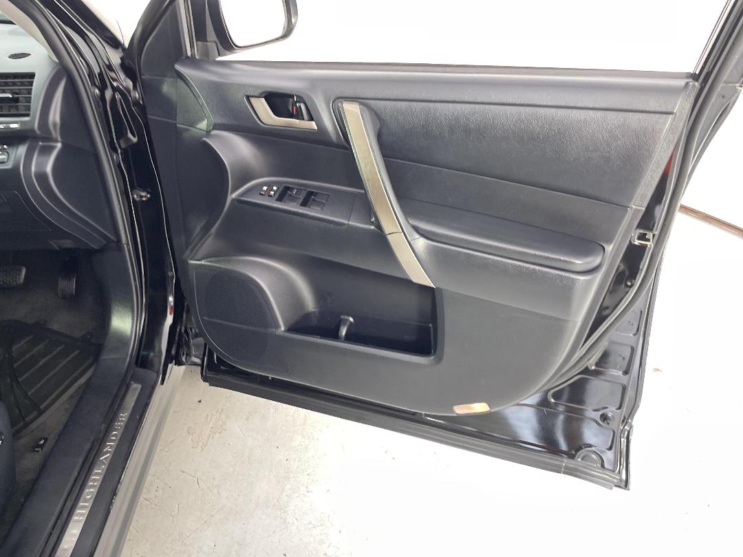 Photo '15' of Toyota Highlander