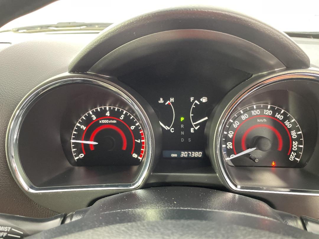 Photo '21' of Toyota Highlander