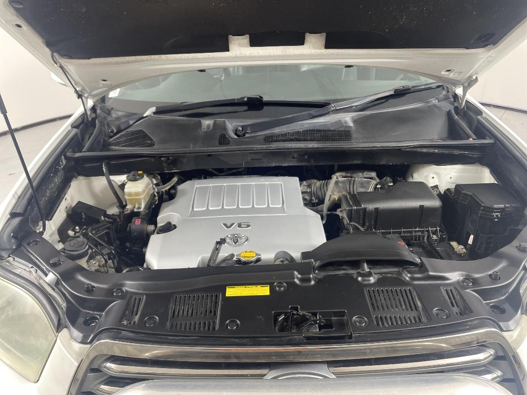 Photo '13' of Toyota Highlander