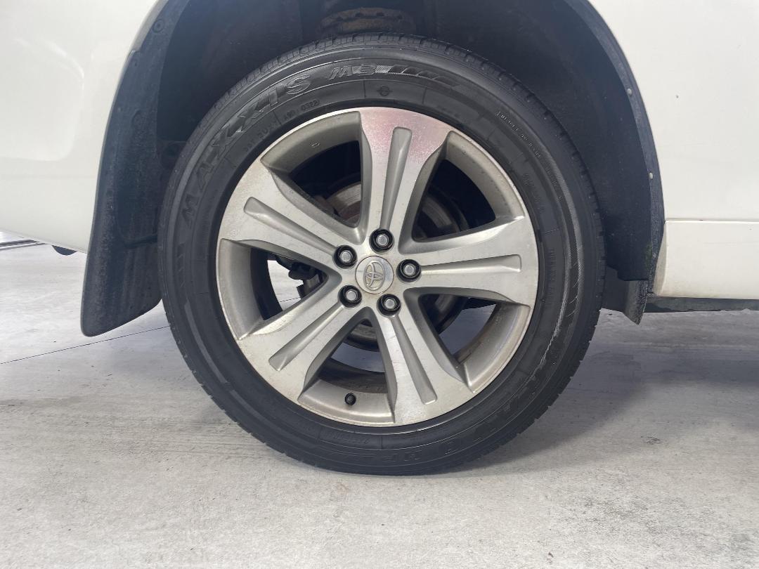 Photo '12' of Toyota Highlander