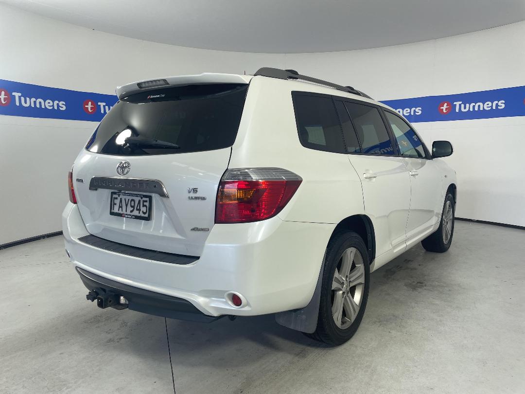 Photo '7' of Toyota Highlander